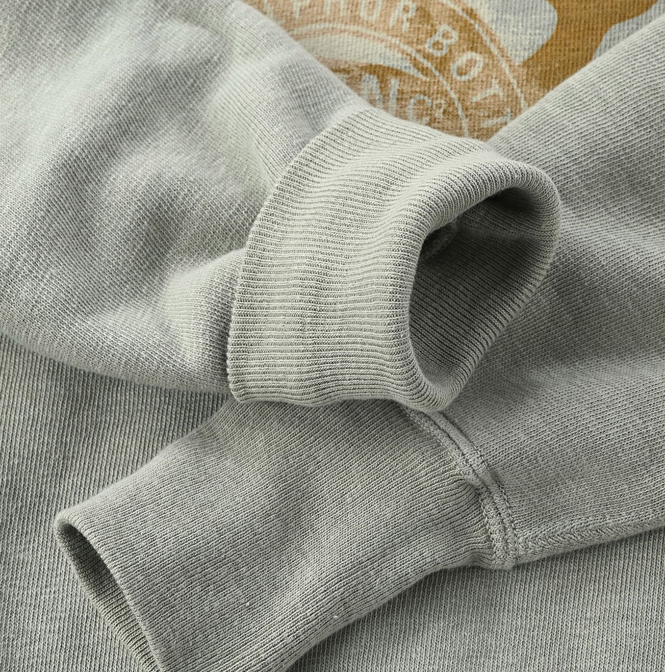 HERITAGE ホエールデッキラバープリントの裏毛スウェットシャツ（サイズ3〜5）